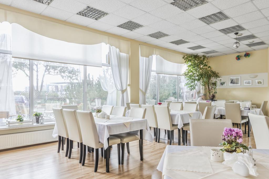 Hotel Colibra Warsaw Ngoại thất bức ảnh