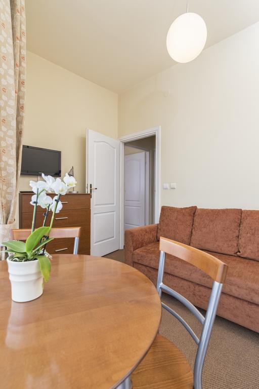 Hotel Colibra Warsaw Ngoại thất bức ảnh