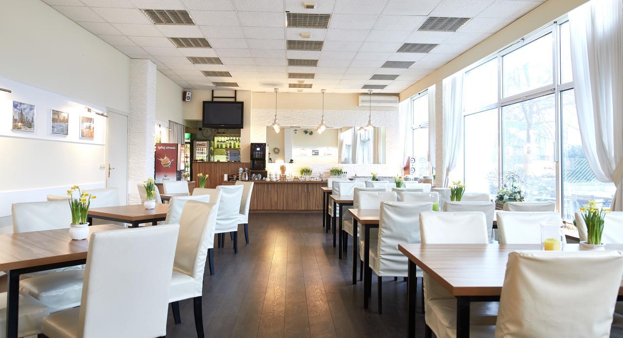Hotel Colibra Warsaw Ngoại thất bức ảnh
