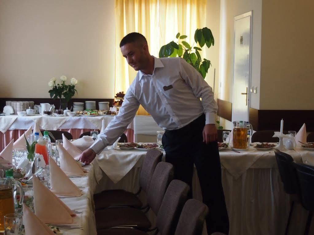 Hotel Colibra Warsaw Ngoại thất bức ảnh